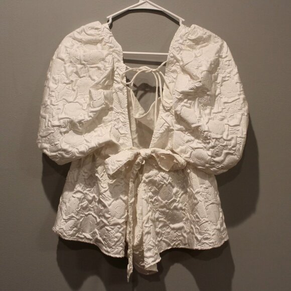 H&M White Puff Sleeve Peplum Top - Size XL - Picture 2 of 5